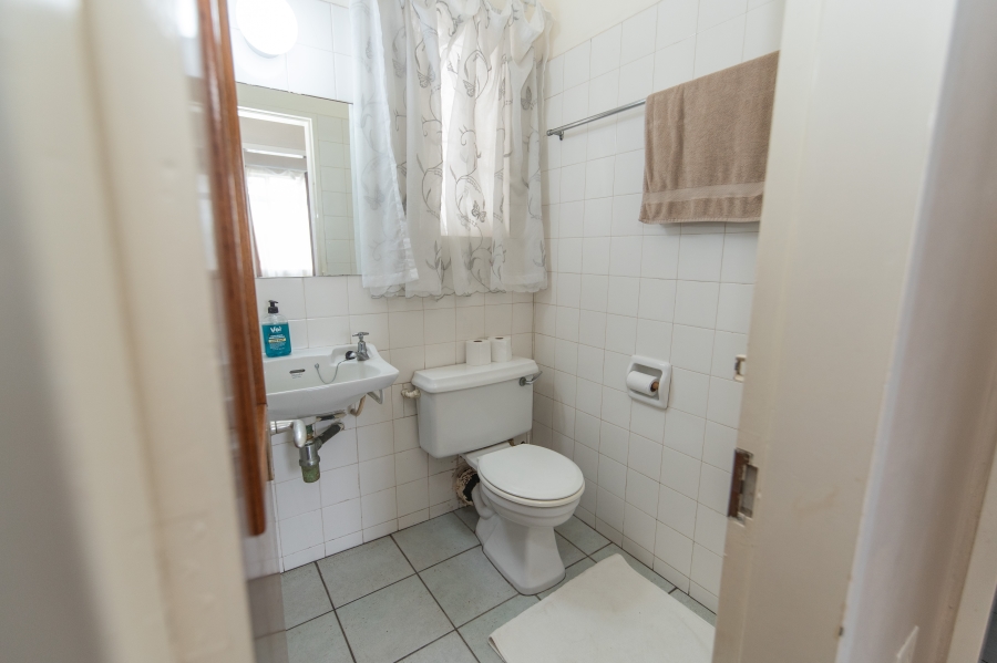 3 Bedroom Property for Sale in Summerstrand Eastern Cape